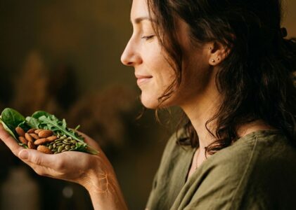 Magnesiummangel Bei Frauen Erkennen Und Alltagstauglich Ausgleichen